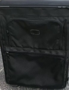 tumi bags usa