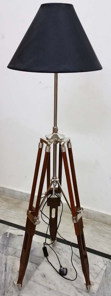 Lampada da terra treppiede nautico Marien Designer Royal Nautical supporto pa...