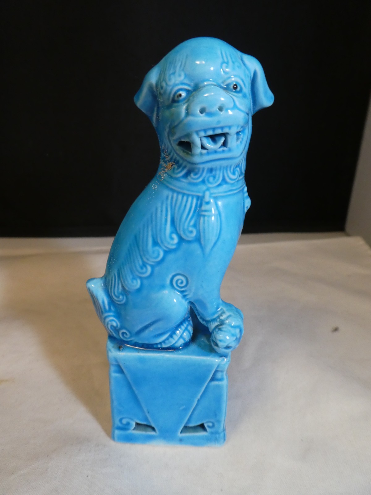 Vintage Chinese Blue Glazed Porcelain Foo Dog Statue 4 3/4 inches Tall