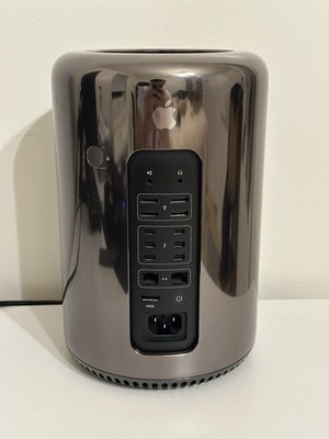 Apple Mac Pro A1481 Late 2013 3.5GHz 6-Core 64GB 256GB SSD Dual D500