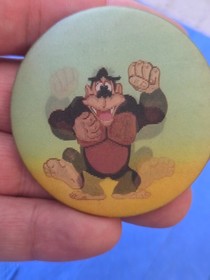 Vintage Donkey Kong 2.25&rdquo; Flasher Pinback Button Nintendo NES Video Game L2