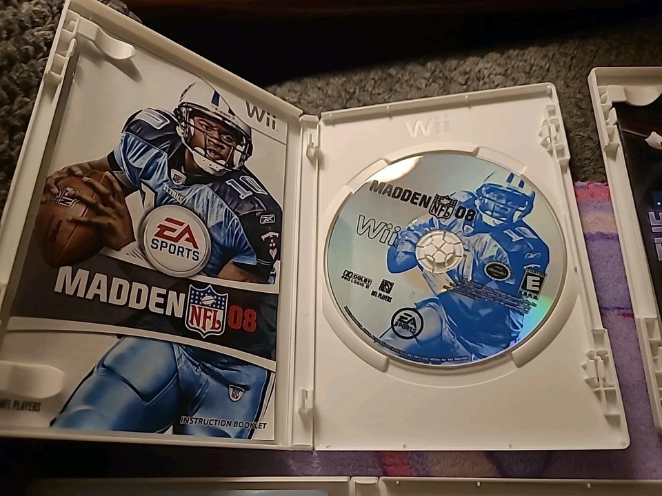 Lote de 6 piezas de juegos Wii pesca, Tiger Woods, Madden 08 etc. en buen estado usado Foto 4 de 4