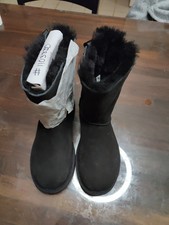 Uggs Black Bailey Bow Women's Size 6 Style 3280Y