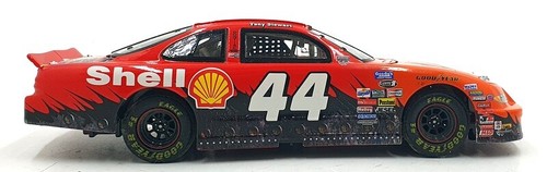 Action 1/24 Scale W249835308 - Pontiac 1998 NASCAR #44 Small Soldiers - Stewart - Picture 3 of 5