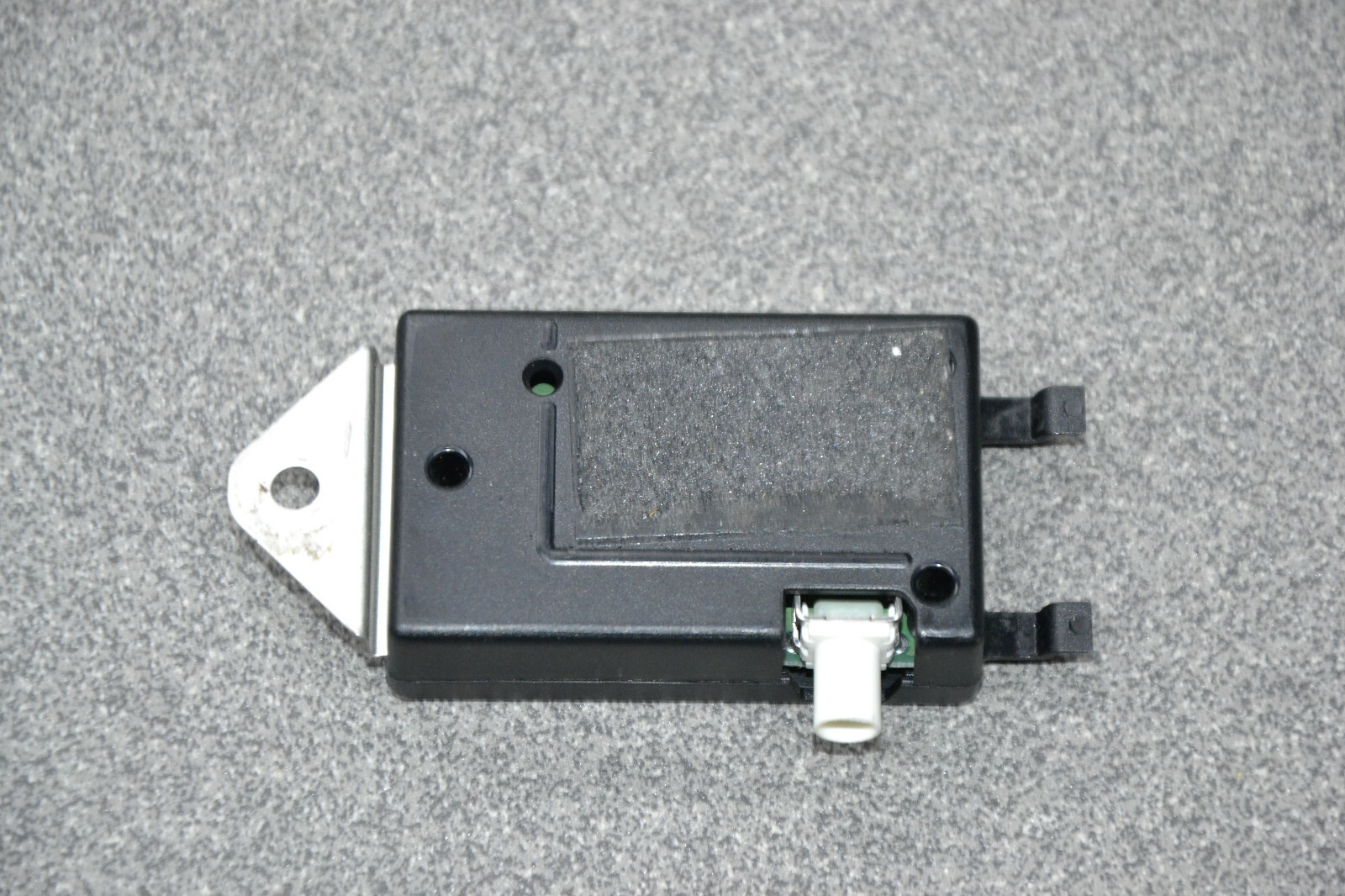 Corvette Z06 C6 Antenna Amplifier Antenna Radio ASM GM 15850055 eBay