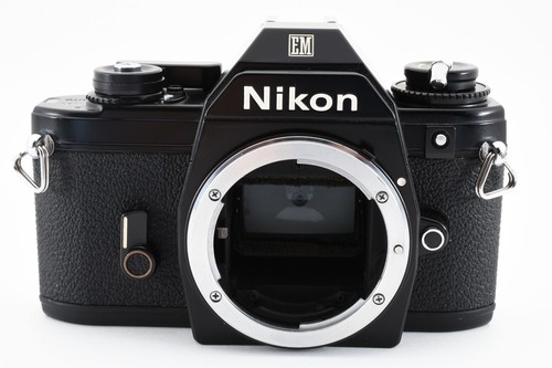 🚀🎁《MINT w/strap》Nikon EM 35mm SLR Film Camera Body Black From JAPAN✈✈✈✈✈✈✈✈✈✈✈ - Picture 2 of 12