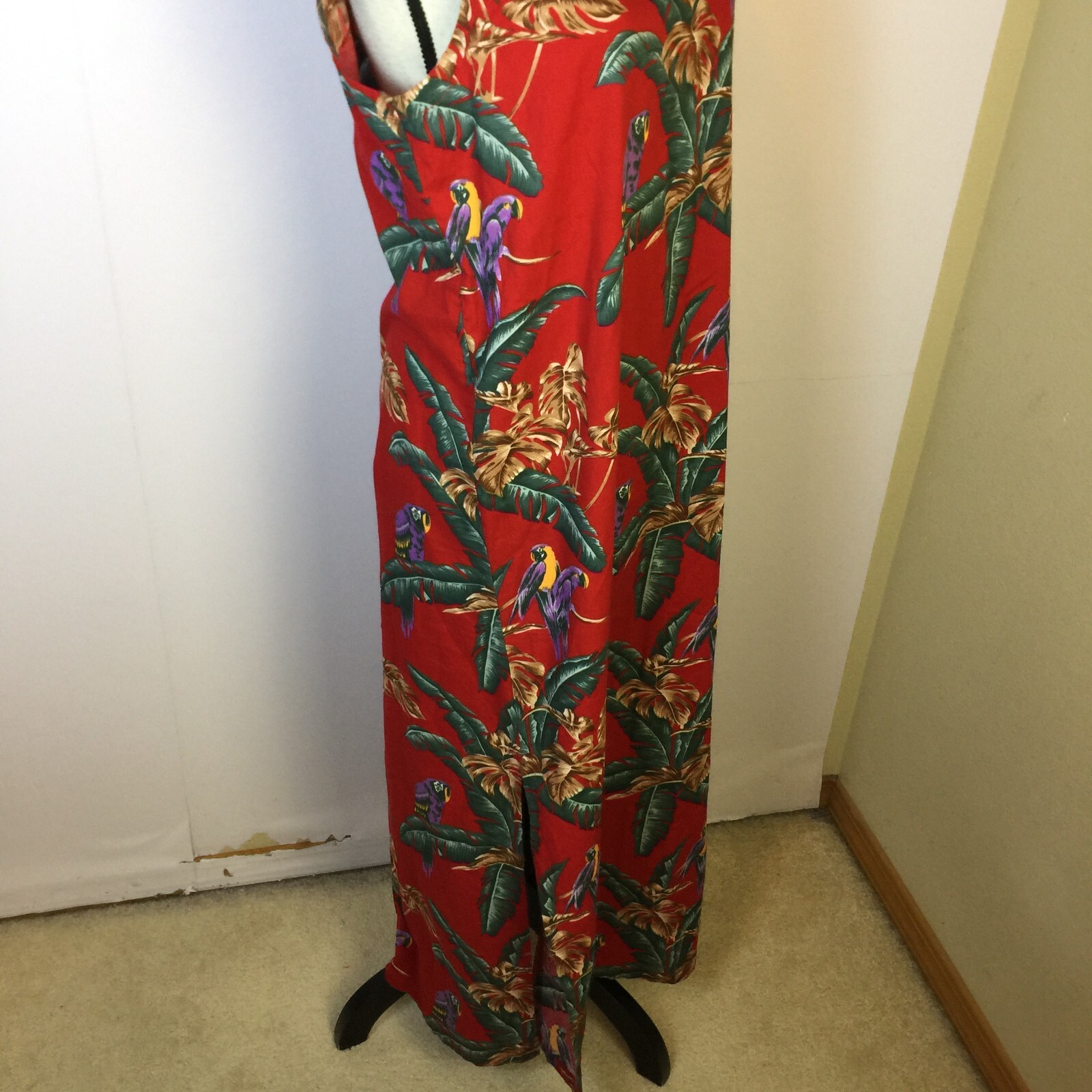 Paradise Found Hawaii Maxi Dress Size L Womans Red Parot Vintage 80s Sleeveless