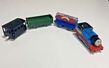 Thomas  Friends TrackMaster Egg Decorating Contest Motorized Train  3 Cars