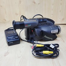 Panasonic PV-D209D PalmCorder VHS-C Camcorder Video Recorder Camera