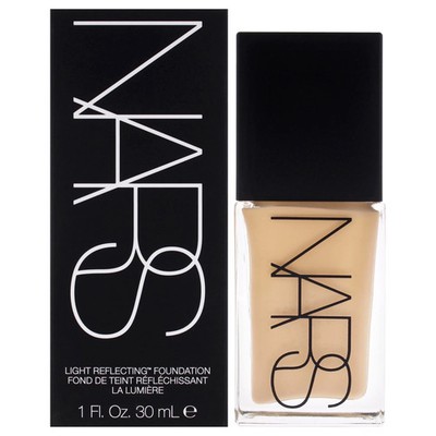 Nars Light Reflecting Foundation Medium4  Barcelona