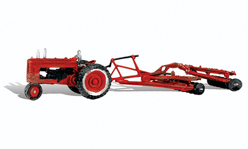 Woodland Scenics 5564 Accesorios Escala HO AutoScenes Tractor Granja y Disco | Zustand: Nuevo