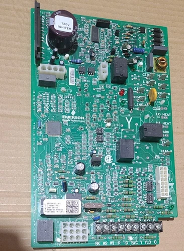 Trane American Standard CNT06585 Furnace Control D343687P02 50V54-571-01  TESTED