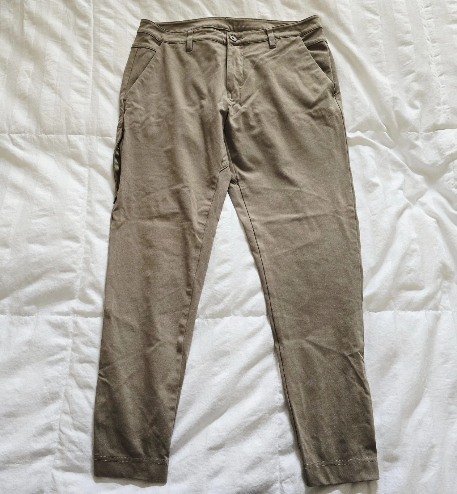 BYLT Everyday Jogger Pants Mens 31x28 Khaki Skinny Stretch Travel Work Leisure