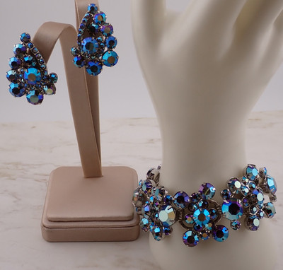 VTG Juliana 5 Panel AB Blue Rhinestone  7 1/4'' Silver Tone Bracelet Earring Set