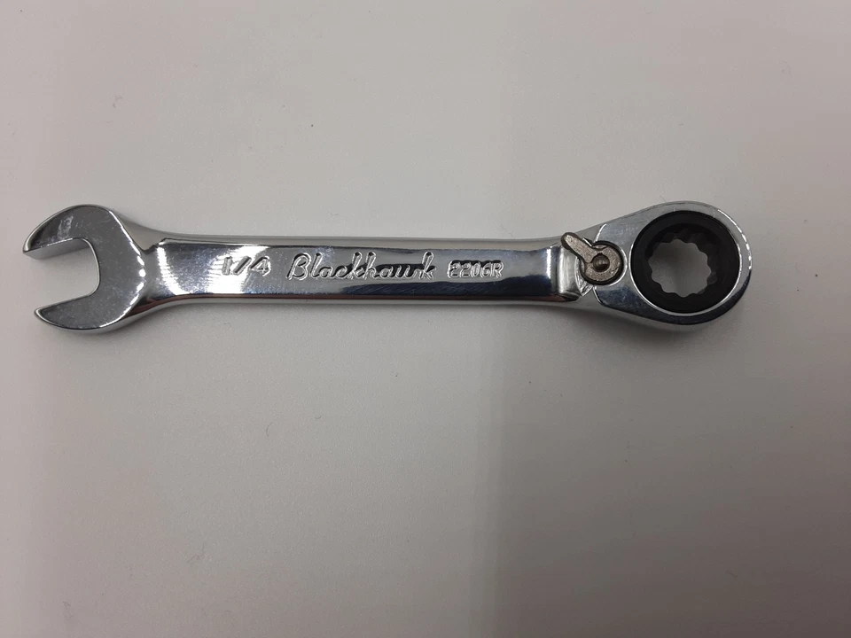 BLACKHAWK BY PROTO Blackhawk BW-2206R Combination Stubby Reversible Ratcheting Wrench 1/4" 12 point