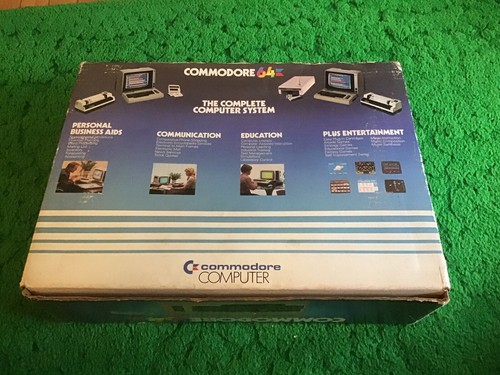 Komputer Commodore 64 w oryginalnym pudełku z kablem zasilającym - przetestowane gry robocze