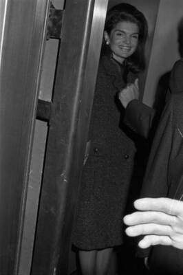 Jackie Kennedy attends the dedication of the new Whitney Museum of- Old Photo
