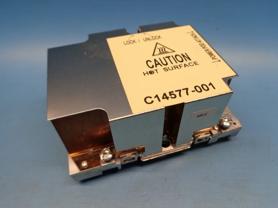 (1) SL6XD INTEL ITANIUM 2 MADISON CPU 1.3GHz 400MHz PGA PAC611 SOCKET 611 NEW - Image 2 of 4