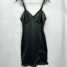 Vintage Vanity Fair 60s Sissy 36 S Nylon Slip Nightgown Lace Bodice Black READ