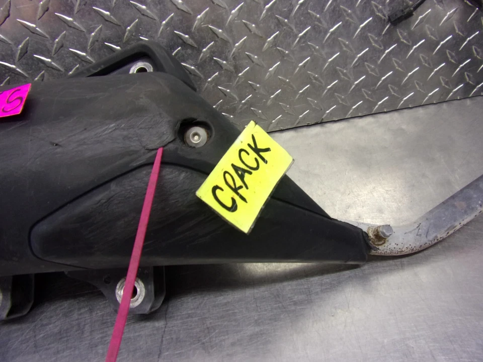 773 C YAMAHA SMAX 155 2015 OEM EXHAUST MUFFLER SYSTEM & GUARD COVER - Image 3 of 4