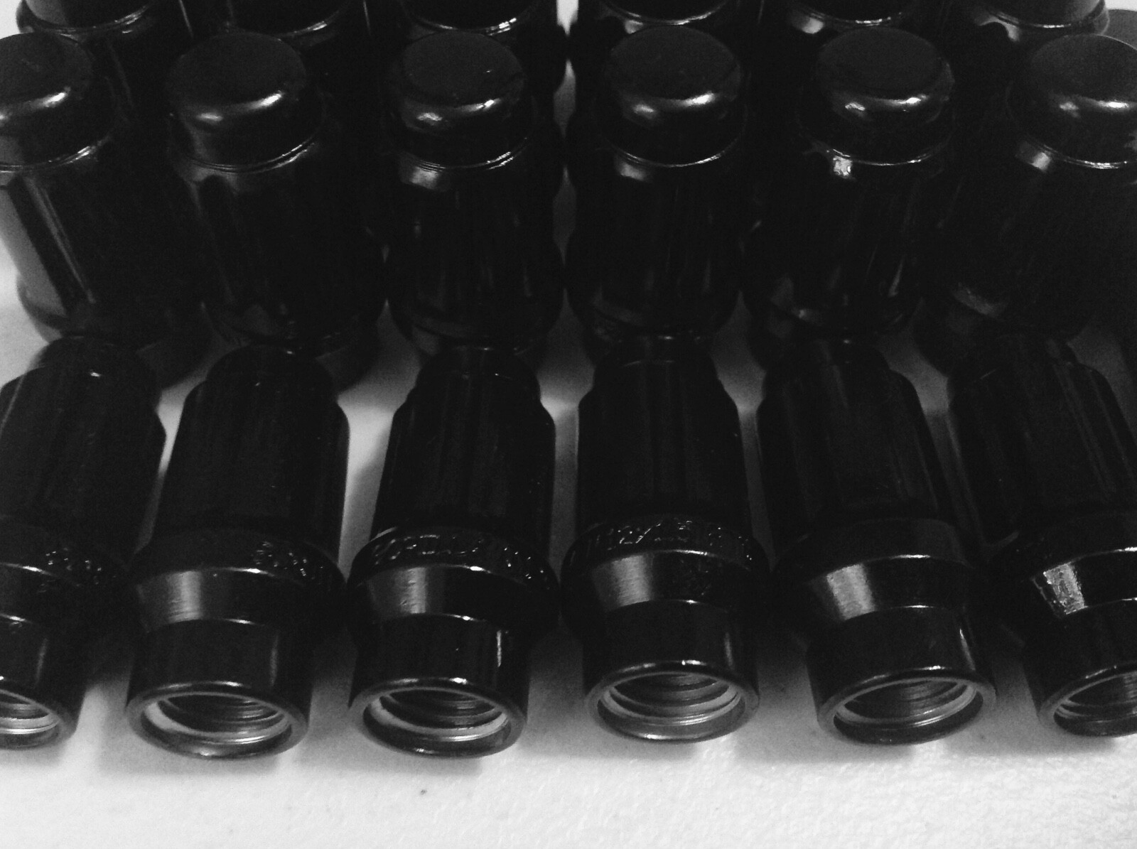 24 Gorilla Black ET Extra Thread Spline 12x1.5 Lug Nuts
