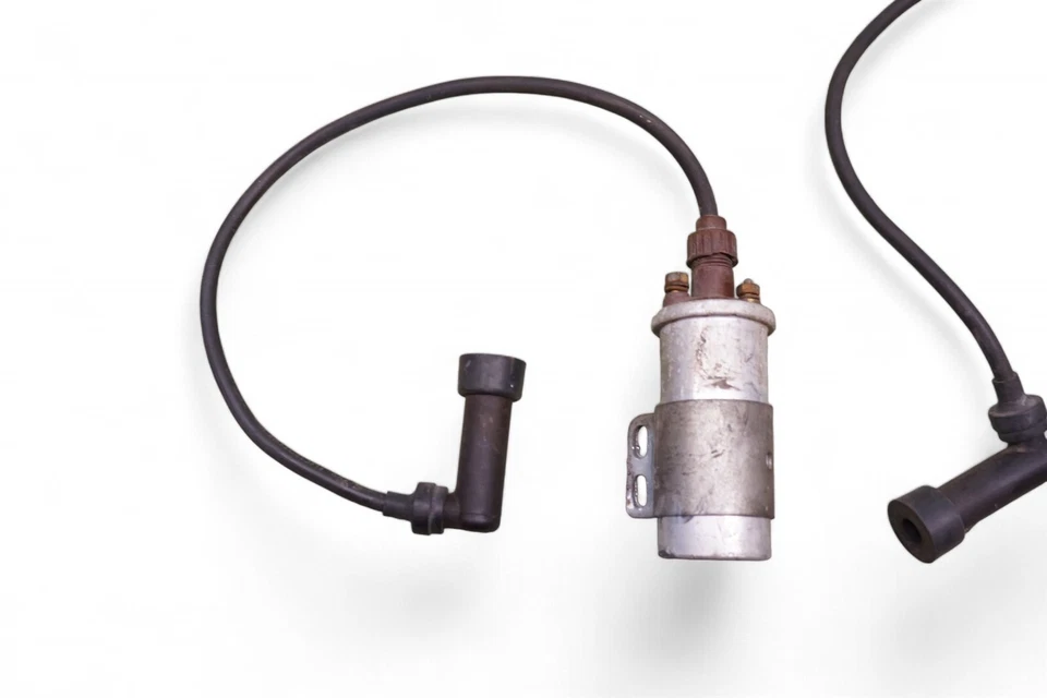 1974 Ducati 750 GT 750GT DM750 Super Sport Bevel DM Desmo Coils  - Image 3 of 4