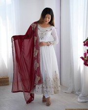 New Presenting White Georgette Salwar Kameez With Dupatta For Festival  Party
