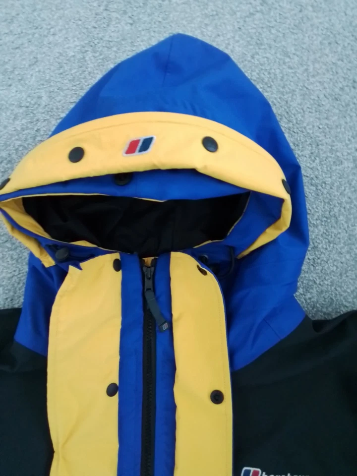 Berghaus Mera Peak Vintage Rare EXCELLENT XL - Image 3 of 4