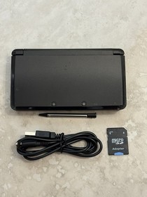 Nintendo 3DS Console Black Edition With Charger US SELLER  Good Condition