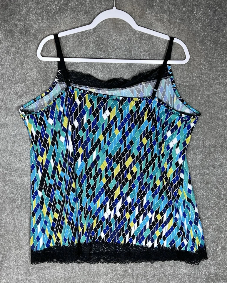 Camiseta sin mangas con ribete de encaje de insectos de moda para mujer talla 2X cuello cuadrado geométrico elástico Foto 2 de 4