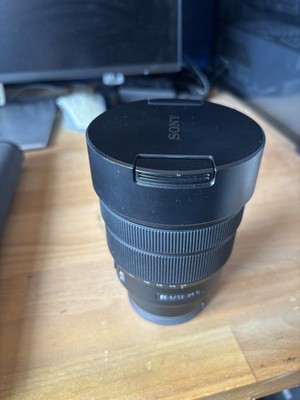 Sony FE 12-24mm f/4 G Objektiv E-Mount Ultraweitwinkelzoom / Vollformat - SEL1224G