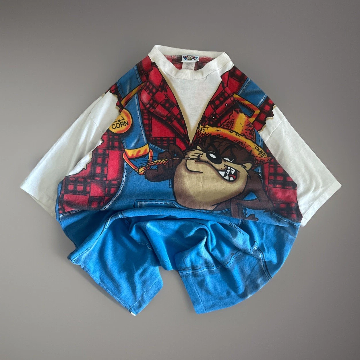 RARE Vintage 1998 Looney Tunes Taz Wile E Coyote AOP Shirt Overalls Farmer Corn