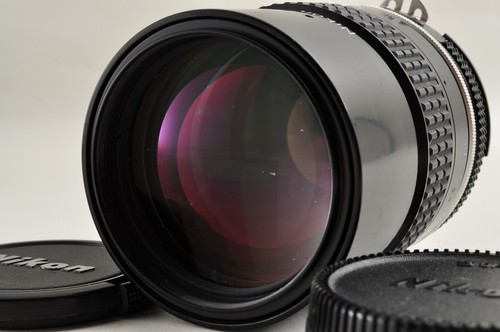 Mint Nikon Ai Nikkor 135mm f2.8 MF Telephoto Lens JAPAN 909548