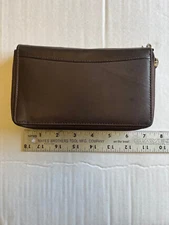 womens leather zipper wallet Bacci