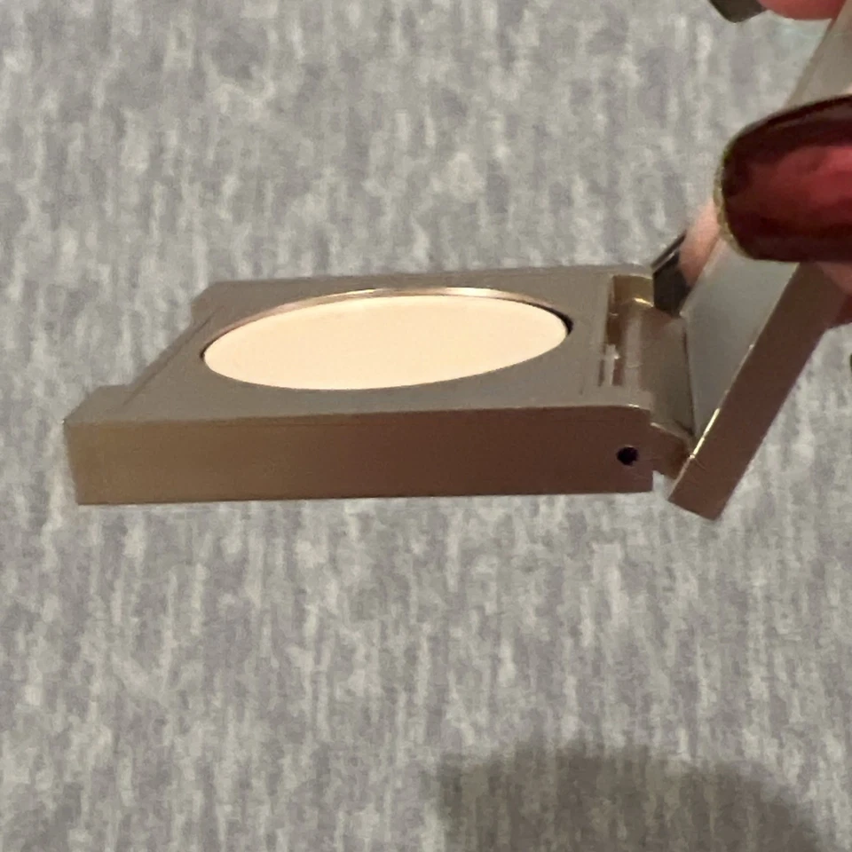 Concealer Colored Clay CC Undereye Corrector Light-Med Peach 1 Brush Beauty New - Image 4 of 4