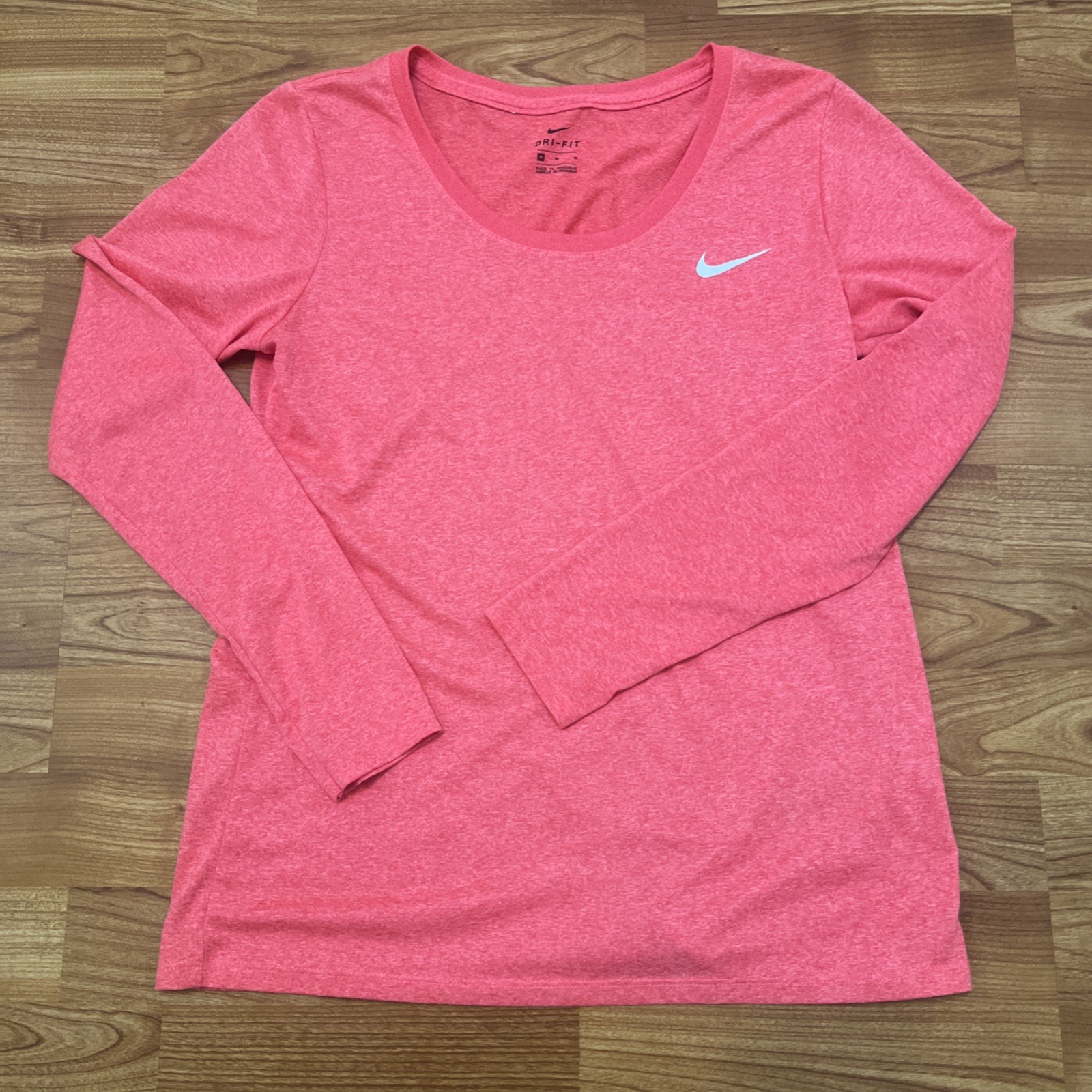 Nike Dri-FIT Women’s Long Sleeve Top Size M Pink Athletic Running Shirt thumbnail 4