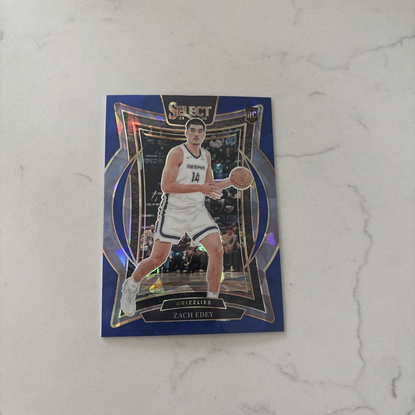 2024-25 Panini Select Zach Edey Concourse Blue Cracked Ice Rookie Card