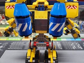 LEGO The LEGO Movie: Emmet's Construct-O-Mech (70814) Incomplete