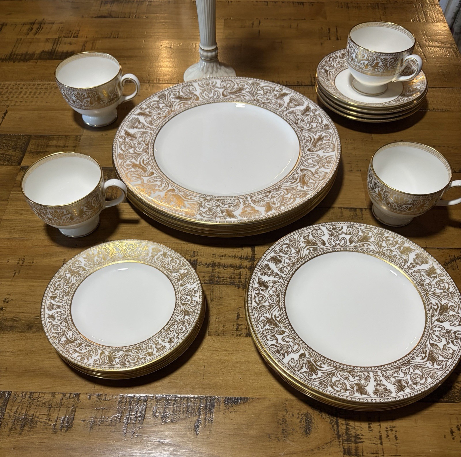 5 Pc Setting, Service For 4
