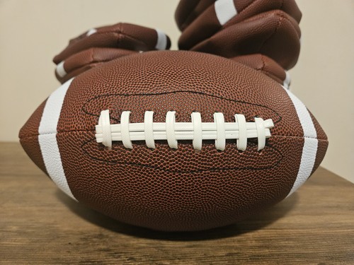 11 Footballs And Pump Included - Afbeelding 2 van 4