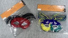 Feather Mask Masquerade Ball New Year's Eve Mardi Gras Party Favor New -2 Masks