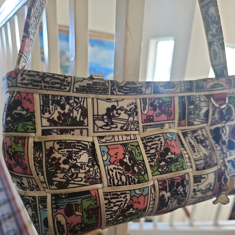 Harveys For Disney Couture Seatbelt Bag Classic Comics Hobo Bag 1st Edition 2008 - Image 4 of 4