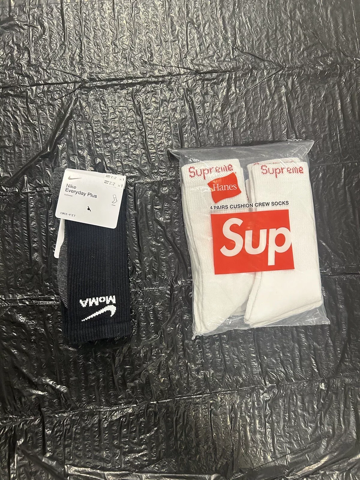 Chaussettes Nike MoMA Everyday grandes chaussettes Supreme Hanes blanches