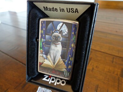 HOCUS POCUS SIAMESE CAT FULL MOON LISA PARKER ZIPPO LIGHTER MINT