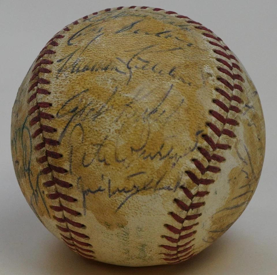 1960 Senators 26x Team Signed Baseball PSA/DNA Final Washington Harmon Killebrew - Image 3 of 4