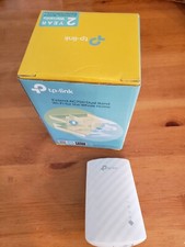 TP-Link RE220 AC750 Wireless Dual Band Wi-Fi Range Extender / Repeater / Booster