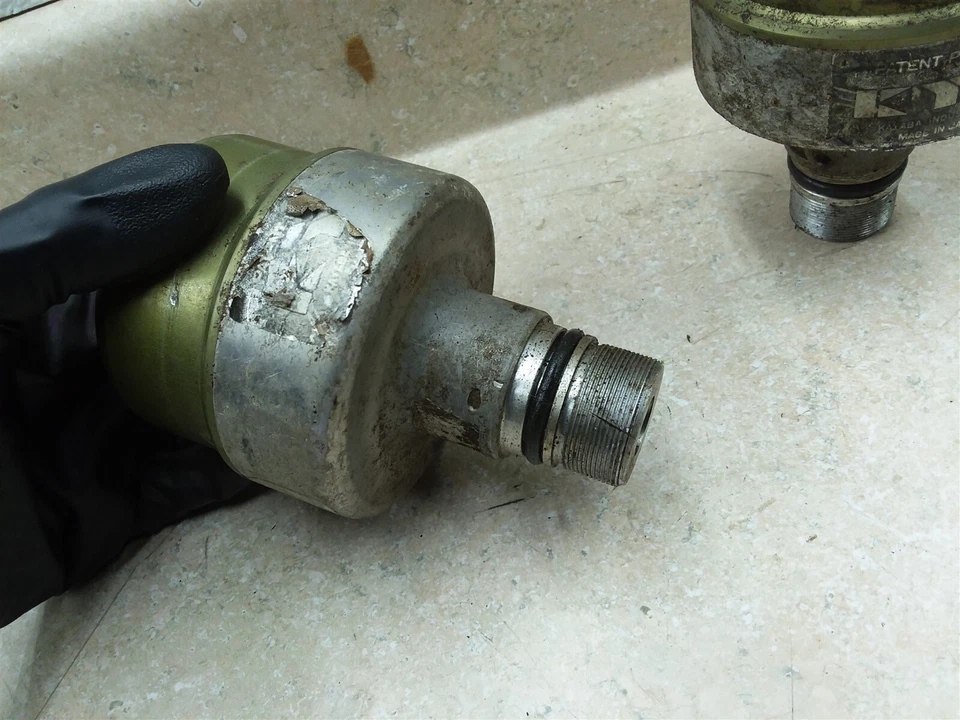 Yamaha YZ400 YZ175 YZ125 YZ250 Air Fork Cap Chamber Set 1976 1977 1978 #1 PA AP- - Image 4 of 4