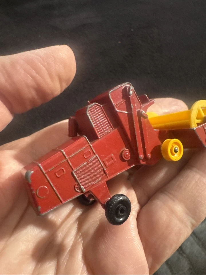 VINTAGE, MATCHBOX LESNEY, 1967 CLAAS COMBINE HARVESTER NO. 65, MADE-ENGLAND MINT - Image 4 of 4