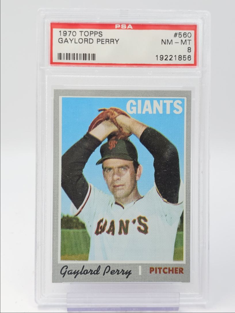 GAYLORD PERRY 1970 TOPPS BASEBALL GIANTS #560 PSA 8 Q6176
