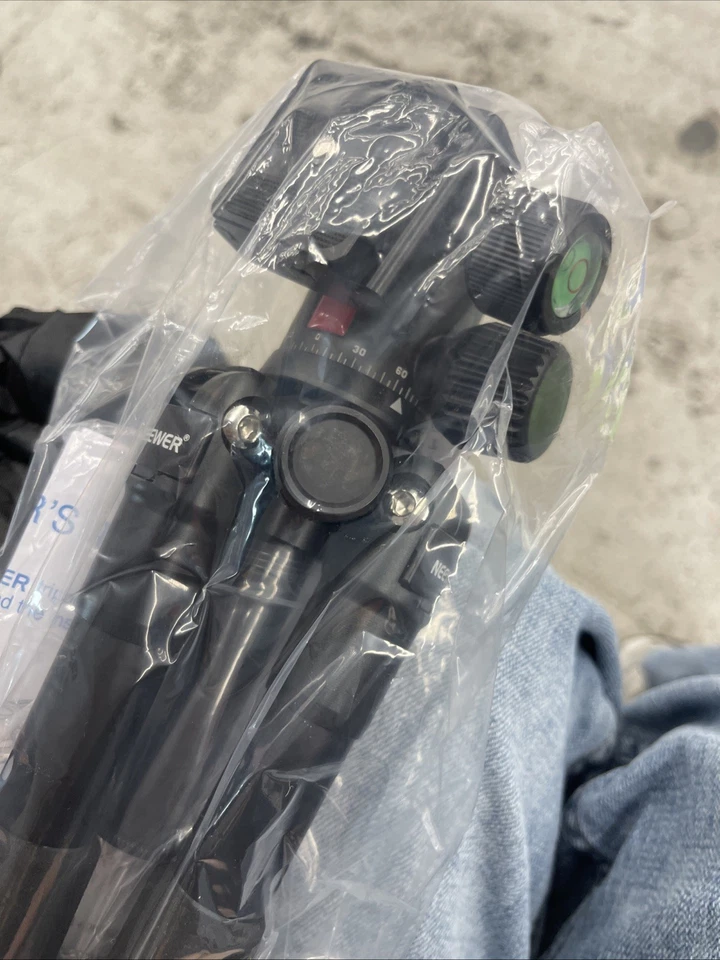 Neewer M225 + CK30 Tabletop Tripod Black New H53 - Image 3 of 3